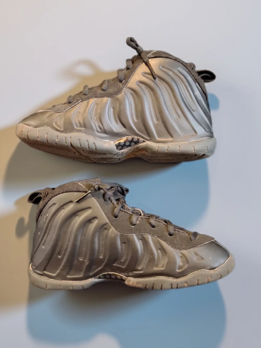 Nike Kids Foamposite High-Top Sneakers in Black